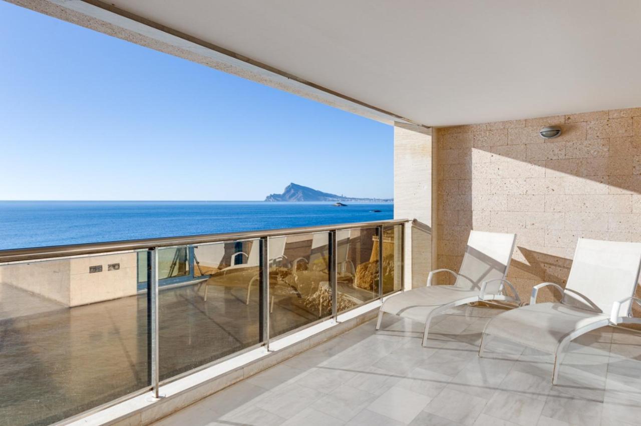 1St Line Mascarat Beach - Solarium Terrace & Pool Altea Exterior photo