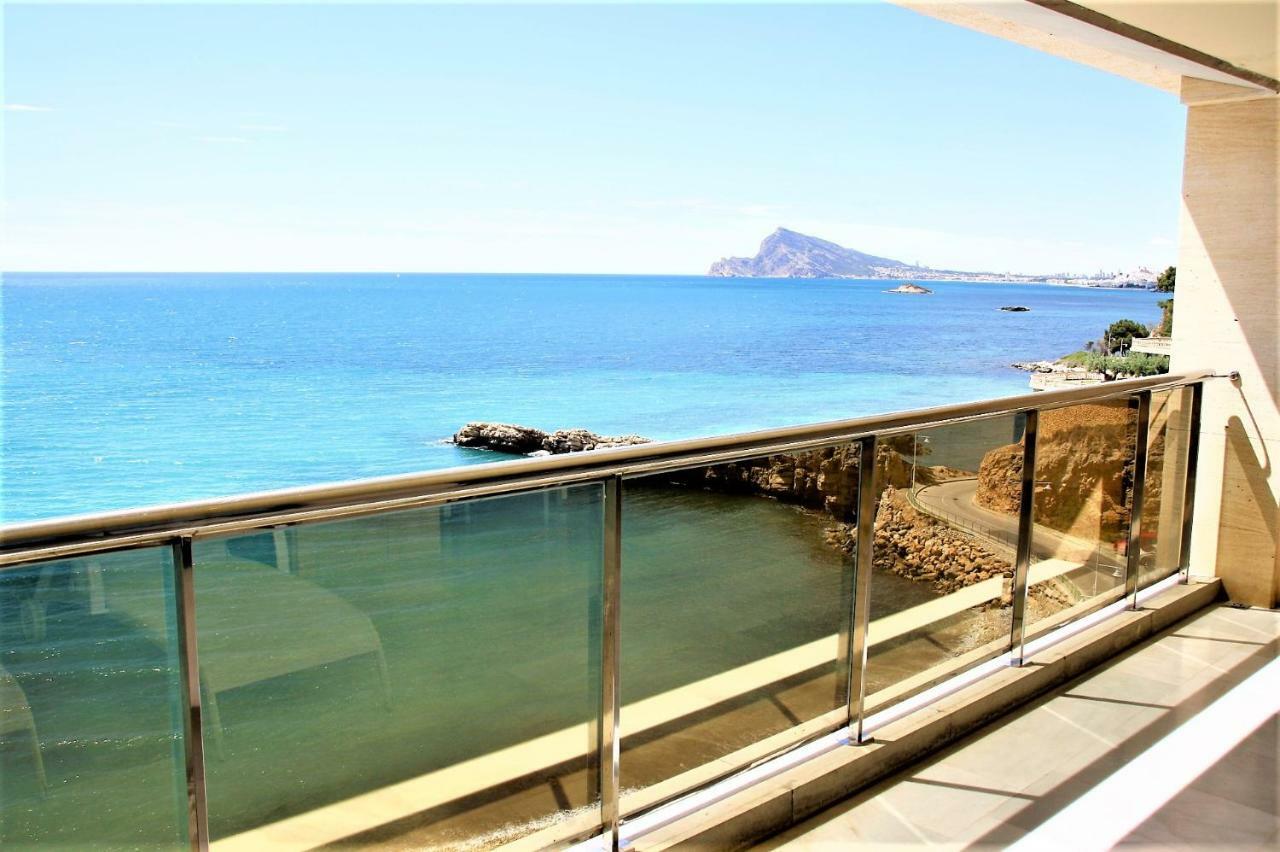 1St Line Mascarat Beach - Solarium Terrace & Pool Altea Exterior photo